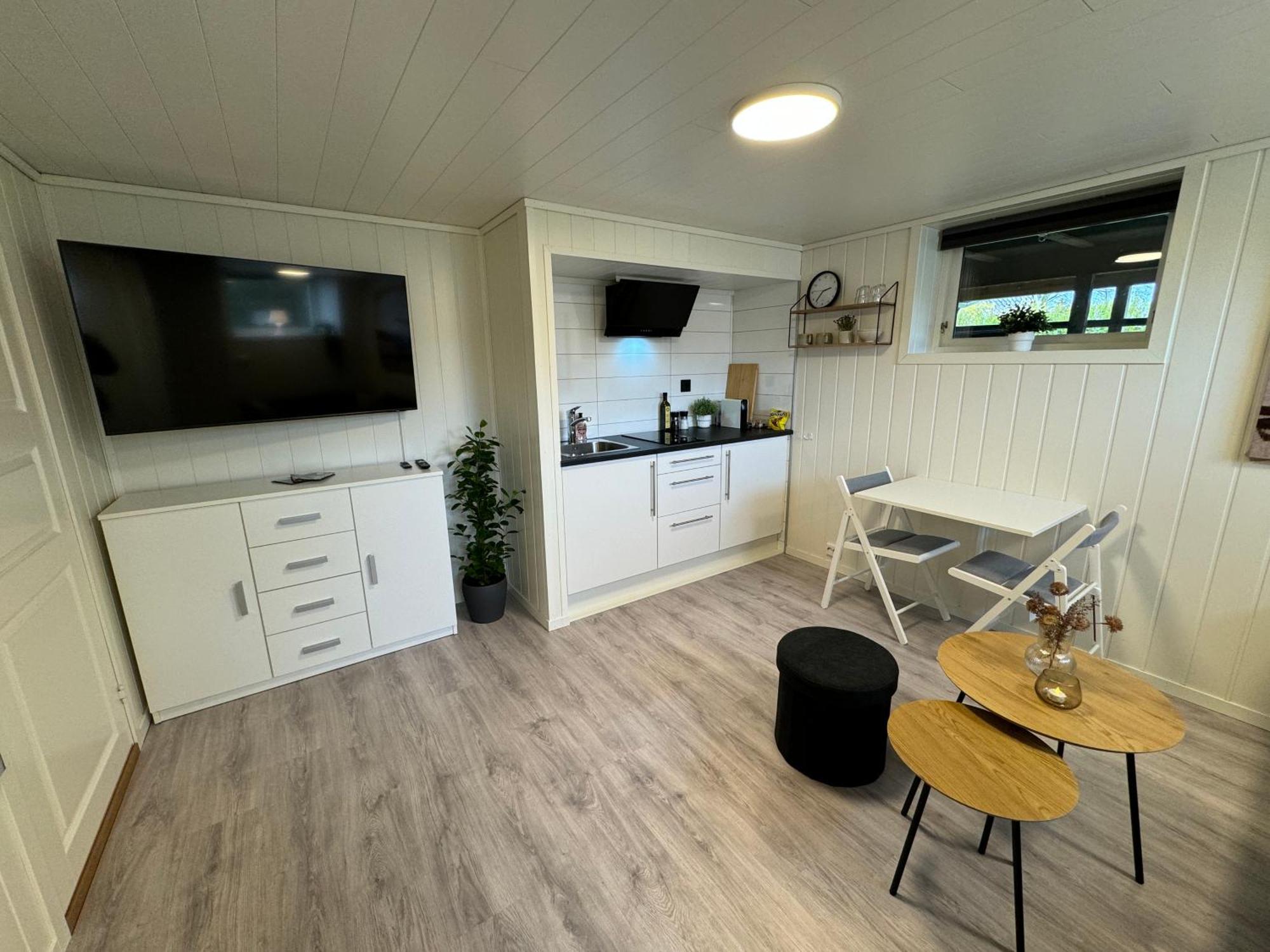 Mini Apartment In Centre Of Jørpeland מראה חיצוני תמונה